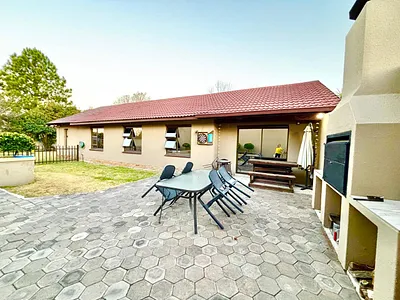 3 Bedroom House For Sale in Secunda - smfR.webp