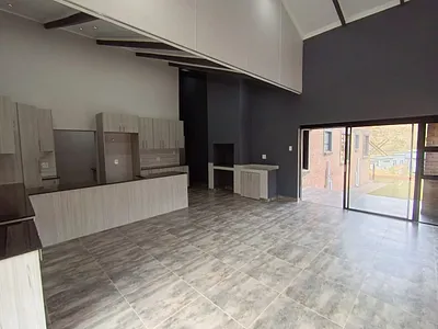 3 Bedroom Townhouse For Sale in Mossel Bay - bb9a.webp