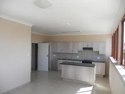 2 Bedroom Apartment To Rent in Mossel Bay - di1G.webp