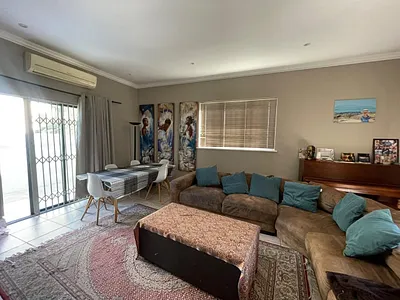 3 Bedroom House To Rent in Parow - img
