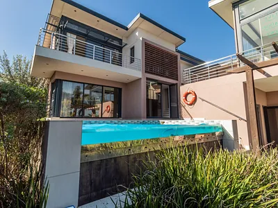 4 Bedroom House For Sale in Parow - bC4c.webp