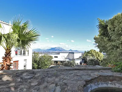 5 Bedroom House For Sale in Parow - img