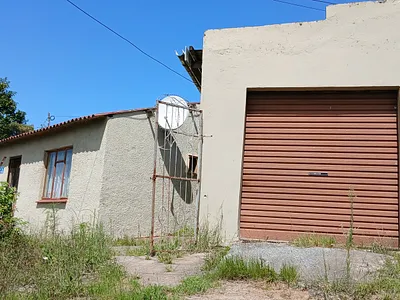 3 Bedroom House For Sale in East London - img