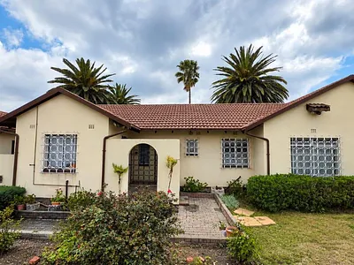 4 Bedroom House For Sale in Alberton - rNpw.webp