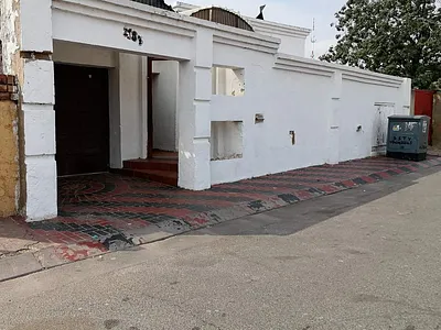 3 Bedroom House For Sale in Soweto - Oe2v.webp