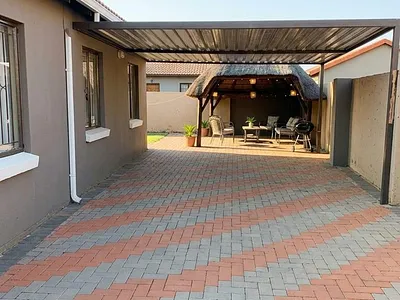 3 Bedroom House For Sale in Boksburg - V8Xb.webp