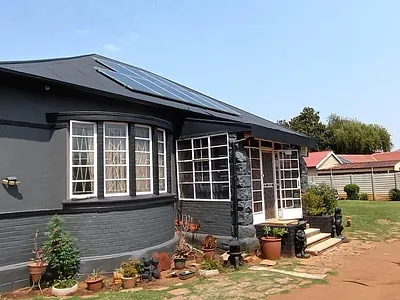 5 Bedroom House For Sale in Brakpan - HiRr.webp