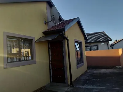 2 Bedroom House For Sale in Benoni - Mj7m.webp