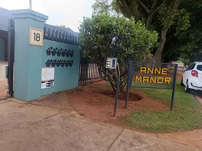 3 Bedroom Townhouse For Sale in Boksburg - wysY.webp