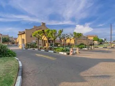 3 Bedroom Townhouse For Sale in Boksburg - tGOz.webp