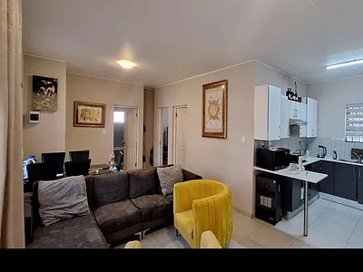 3 Bedroom Apartment For Sale in Kempton Park - Kp2i.webp