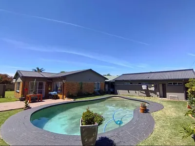 4 Bedroom House For Sale in Boksburg - uZDW.webp