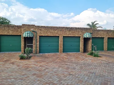2 Bedroom Townhouse For Sale in Kempton Park - Rpyw.webp