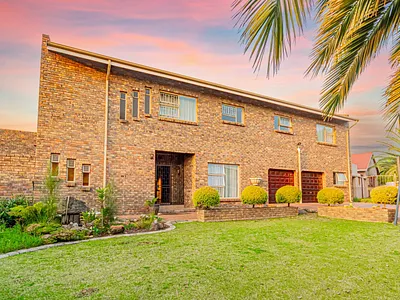 4 Bedroom House For Sale in Alberton - img