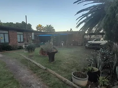 4 Bedroom House For Sale in Kempton Park - HNhZ.webp