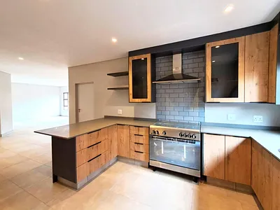 3 Bedroom Townhouse For Sale in Alberton - X4lE.webp