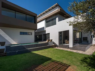 4 Bedroom House For Sale in Eye Of Africa, Eikenhof - E1zv.webp