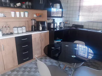 4 Bedroom House For Sale in Johannesburg - 7jlk.webp