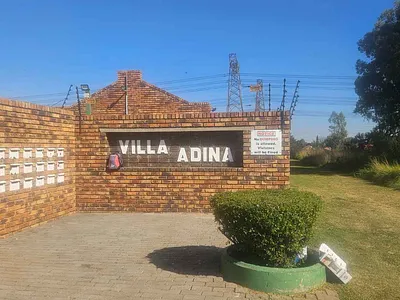 2 Bedroom Townhouse For Sale in Alberton - 2yY3.webp