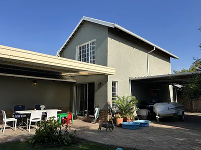 4 Bedroom House To Rent in Benoni - HdUo.webp