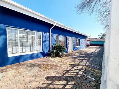 Commercial Property For Sale in Benoni - cZU2.webp