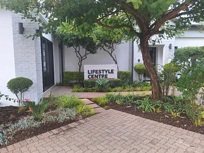 3 Bedroom Townhouse For Sale in Edenvale - lPYE.webp