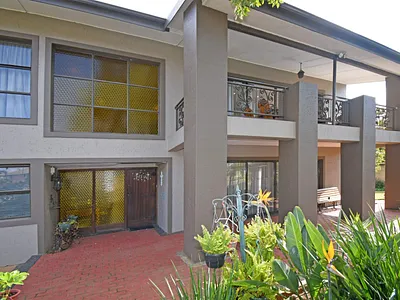 6 Bedroom House For Sale in Boksburg - iK8z.webp