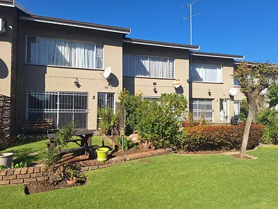 2 Bedroom Townhouse For Sale in Alberton - 2ISt.webp