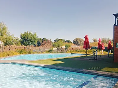 2 Bedroom Apartment For Sale in Boksburg - tdGb.webp