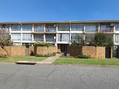 2 Bedroom Apartment For Sale in Germiston - jBrd.webp