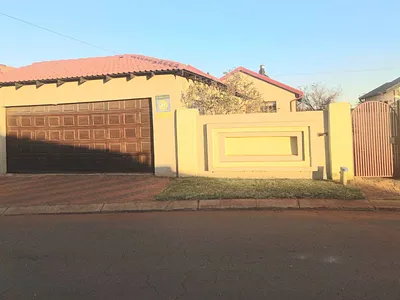 3 Bedroom House For Sale in Boksburg - w0Ai.webp