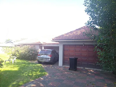 4 Bedroom House For Sale in Kempton Park - 1HxW.webp