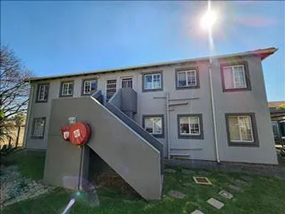 1 Bedroom Townhouse For Sale in Kempton Park - 1pmN.webp