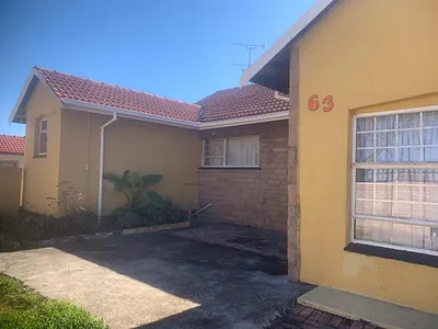 4 Bedroom House For Sale in Kempton Park - XjwW.webp