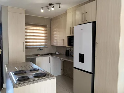 2 Bedroom Apartment For Sale in Alberton - 95NP.webp