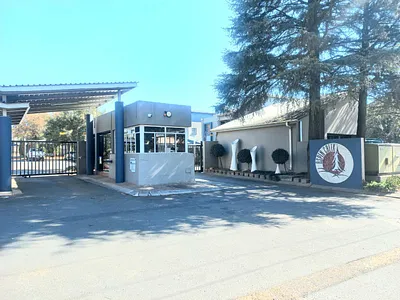 2 Bedroom Apartment For Sale in Benoni - iLob.webp