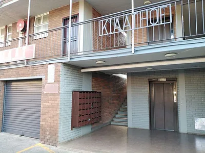 2 Bedroom Apartment For Sale in Pretoria - YguJ.webp