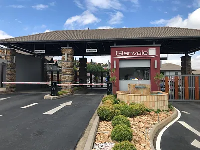 2 Bedroom Townhouse For Sale in Johannesburg - img