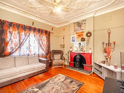 5 Bedroom House For Sale in Rosettenville, Johannesburg - img