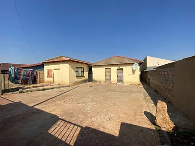 3 Bedroom House For Sale in Boksburg - cJI4.webp