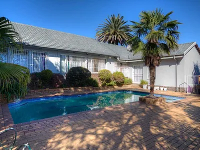 3 Bedroom House For Sale in Kempton Park - img
