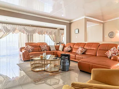 3 Bedroom House For Sale in Johannesburg - Ji7u.webp