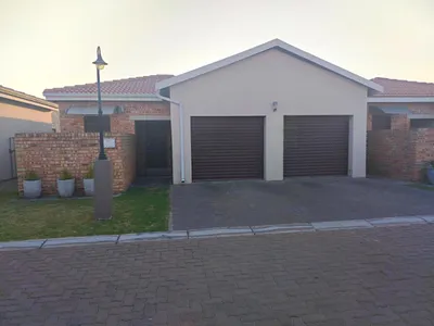 3 Bedroom Townhouse For Sale in Kempton Park - img