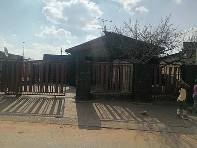 2 Bedroom House For Sale in Delmas - img