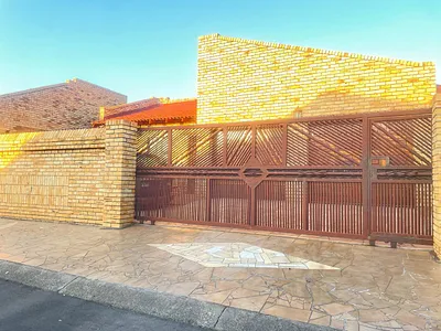 4 Bedroom House For Sale in Spruit View, Katlehong - iiOT.webp