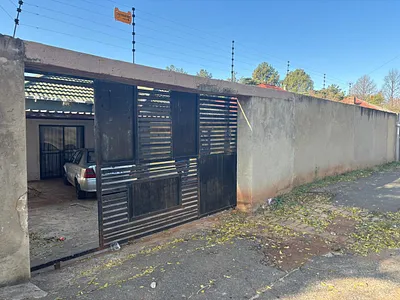 6 Bedroom House For Sale in Johannesburg - k6d6.webp