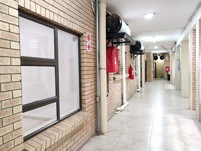 3 Bedroom Apartment To Rent in Johannesburg - zETK.webp