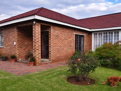 3 Bedroom House For Sale in Kempton Park - JKwX.webp