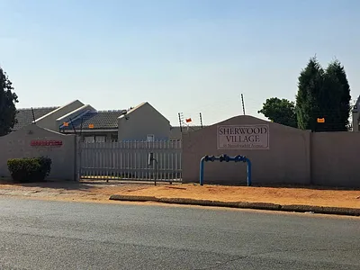 2 Bedroom Townhouse For Sale in Birch Acres, Kempton Park - NtbR.webp