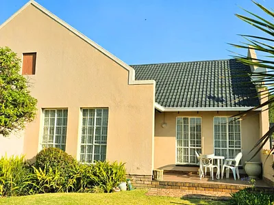 2 Bedroom Townhouse For Sale in Alberton - SY67.webp